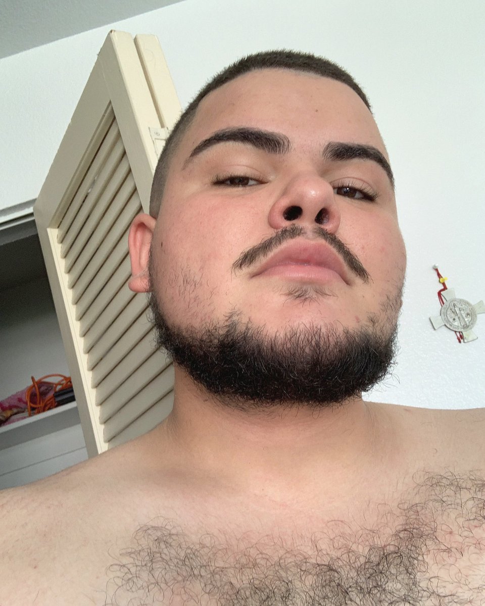 latinfaggg's tweet photo. Morphe Zaddy 😈💦
#nomakeup #urdaddy #morphedaddy https://t.co/Wp6kUoBBXp