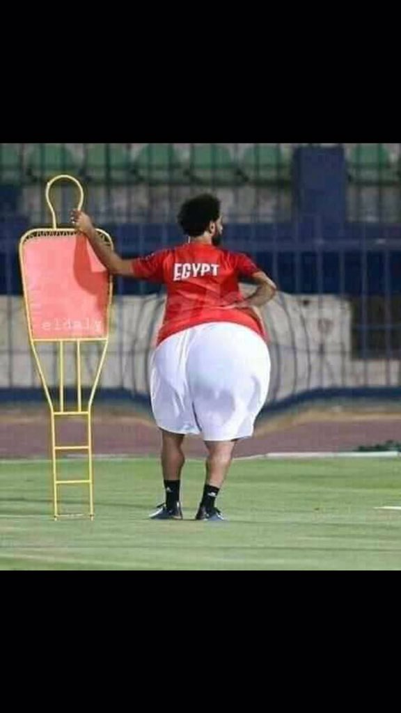 sheriffmonir's tweet photo. @MoSalah 🤫 https://t.co/AkXIA3gEYX
