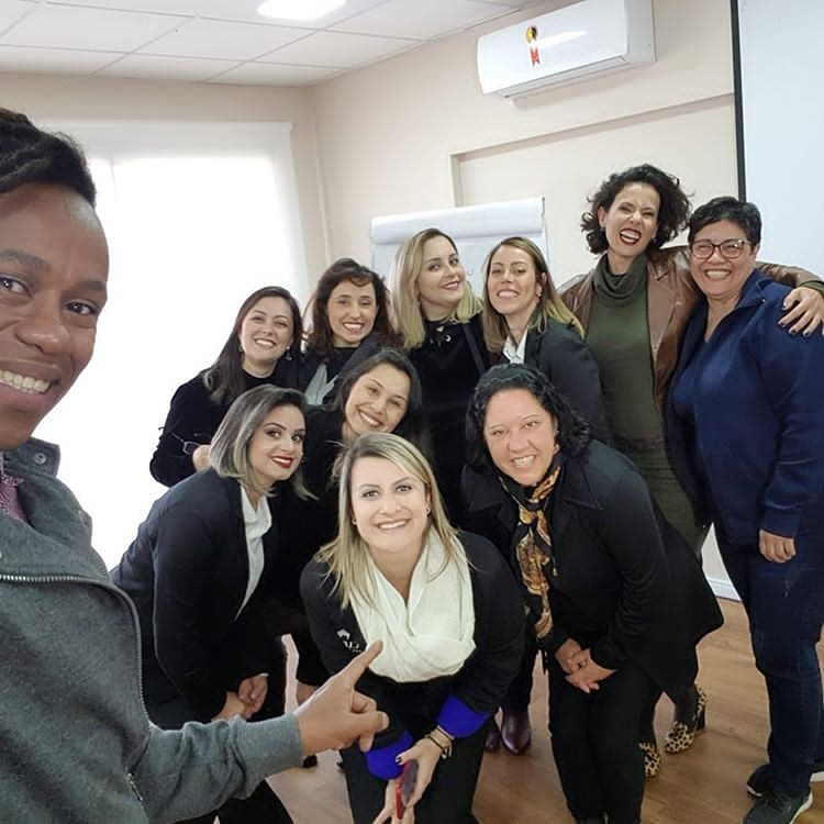 ryckbastos's tweet image. Mulherada linda. #empoderamento #empoderamentodamulher #mulherempoderada #followtrick