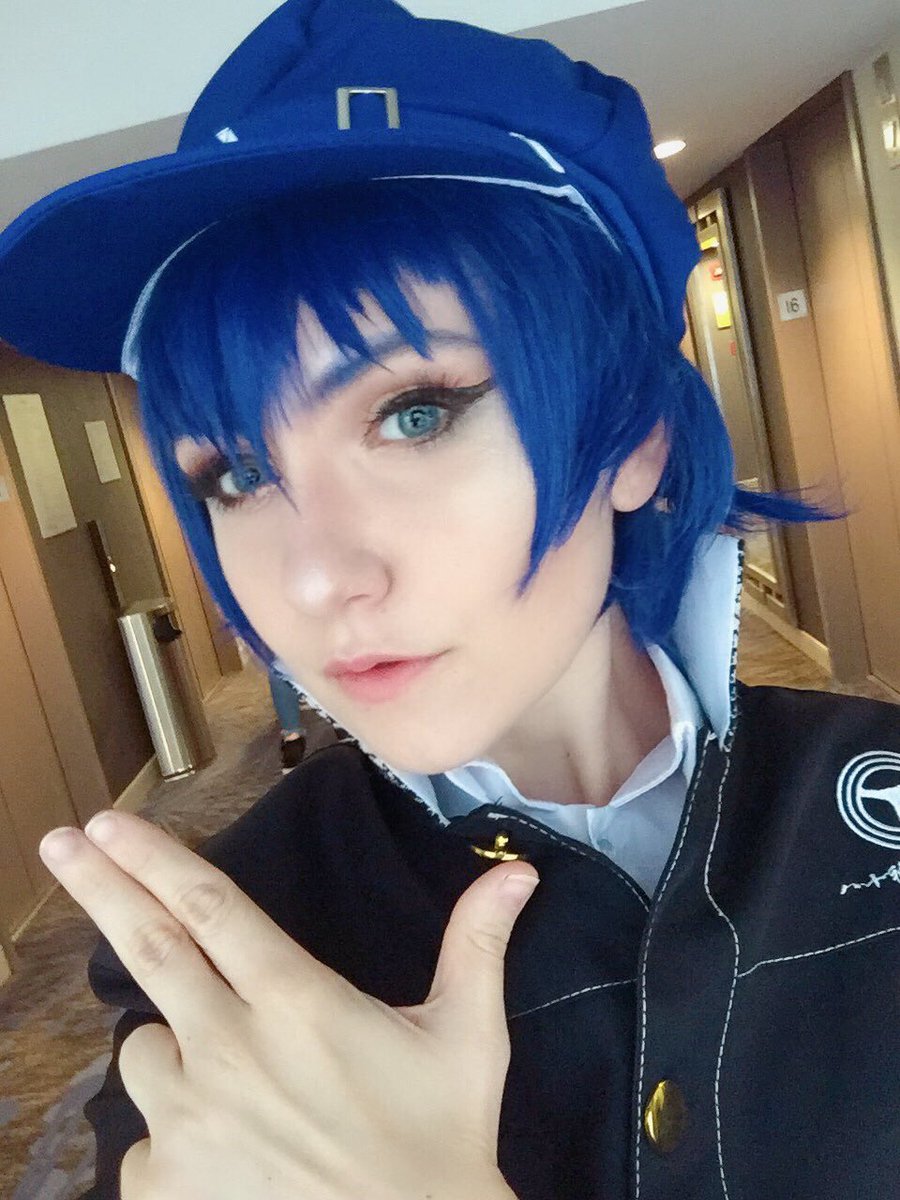 Hayley!🎙️💖 @ rise and grind! 😮‍💨 tweet media