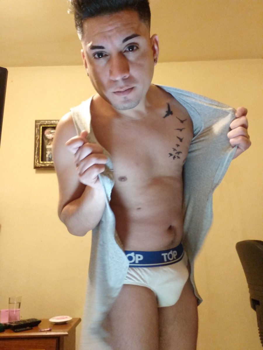 igiochef's tweet photo. Buenas tardes #gaychileno #gaychile #ñuñoa #Santiago https://t.co/ZZYJ90aX2P