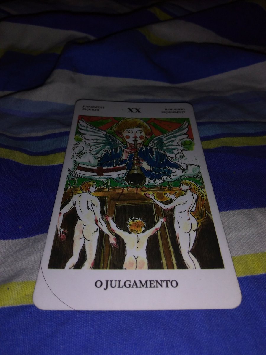 igorrealequatro's tweet image. Aquário: Bom momento para aquário. Um ciclo novo cheio de coisas lindas pode surgir em sua vida, mas antes é preciso sacudir o que não vale a mais a pena para seguir para esse novo tempo com total plenitude