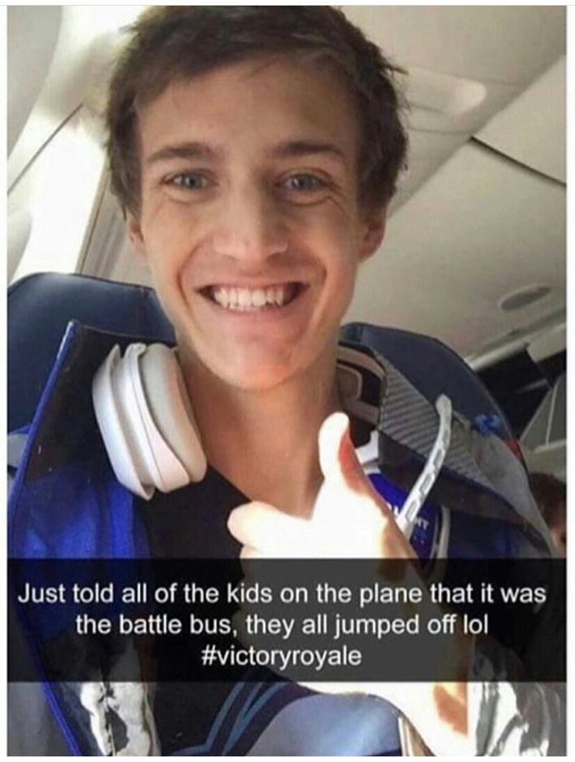 Rysepl's tweet photo. @GrenJa_YT @Exotifi @Blixd_ @JxcvbSZN @ballin_cam @EvadeCub @LDsecon @LDFortnite https://t.co/quZ8C148cu