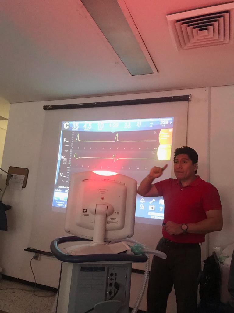 Ventilación SOVEC (@vsovec) on Twitter photo Curso-Taller Soporte Ventilatorio en Escenarios Críticos SOVEC.
IMSS UMAE #1 León, Guanajuato.
6-7 de Julio de 2019
¡¡GRACIAS POR SU ASISTENCIA!!
"Ventilación protectora de principio a fin" <a href="/ezg_galeno/">Sergio Zamora</a> <a href="/DrM_Amezcua/">Marcos Amezcua</a> @elterapio <a href="/nikycita/">Niky Medveczky</a> <a href="/pepeska015/">pepevillano</a> Curso-Taller Soporte Ventilatorio en Escenarios Críticos SOVEC.
IMSS UMAE #1 León, Guanajuato.
6-7 de Julio de 2019
¡¡GRACIAS POR SU ASISTENCIA!!
"Ventilación protectora de principio a fin" <a href="/ezg_galeno/">Sergio Zamora</a> <a href="/DrM_Amezcua/">Marcos Amezcua</a> @elterapio <a href="/nikycita/">Niky Medveczky</a> <a href="/pepeska015/">pepevillano</a>