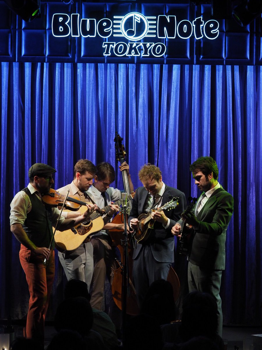 TOKYO! We're thrilled to be back playing for you this week. Our <a href="/BlueNoteTokyo/">ブルーノート東京</a> residency kicks off tomorrow evening. Tickets for select shows still available: bit.ly/2Y9mGR5

📷: <a href="/Eric_Mayers/">Eric Mayers</a> | 2016