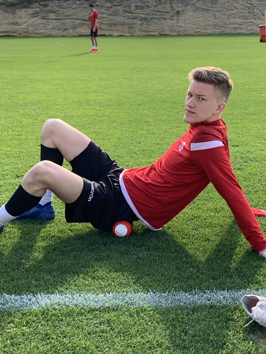 Kópavogur er grænn sagði ónefndur aðili, Alti Arnars hló og sagði ,,þessi var góður”