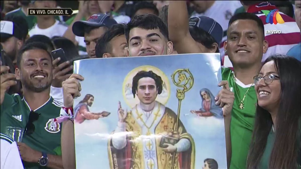 AreliuxHashiba's tweet photo. Weeeeeey mi país no se toma nad en serio 😂😂😂🇲🇽 #MexicoVsUSA https://t.co/LzHCJES5rv