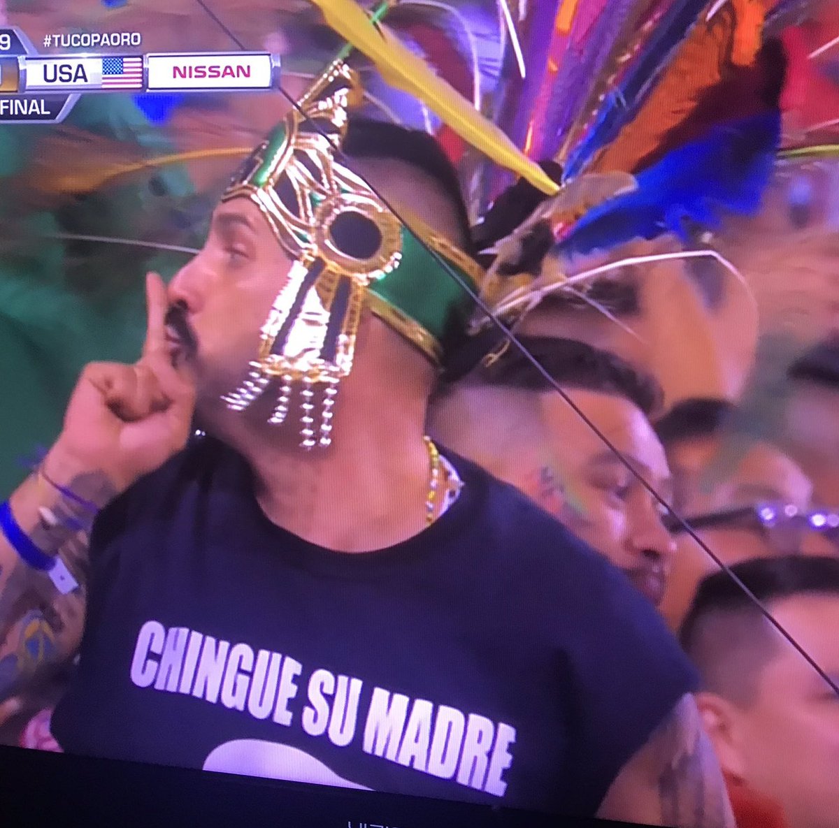AreliuxHashiba's tweet photo. Weeeeeey mi país no se toma nad en serio 😂😂😂🇲🇽 #MexicoVsUSA https://t.co/LzHCJES5rv