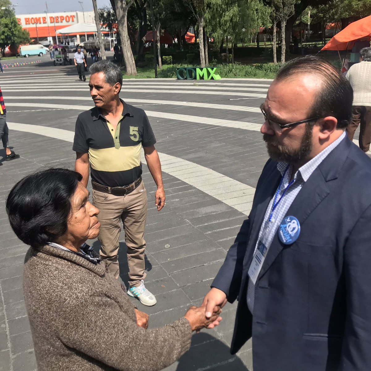 En #Coyoacán realizamos un gran ejercicio de democracia, la renovación del <a href="/CDDPANCoyo/">PAN Coyoacán</a>.
Felicito a mi hermano Esteban Espiritu por esta gran encomienda.
¡Enhorabuena!

"Somos trigo en el molino de la historia que para otros será el pan."

-Efraín González Luna