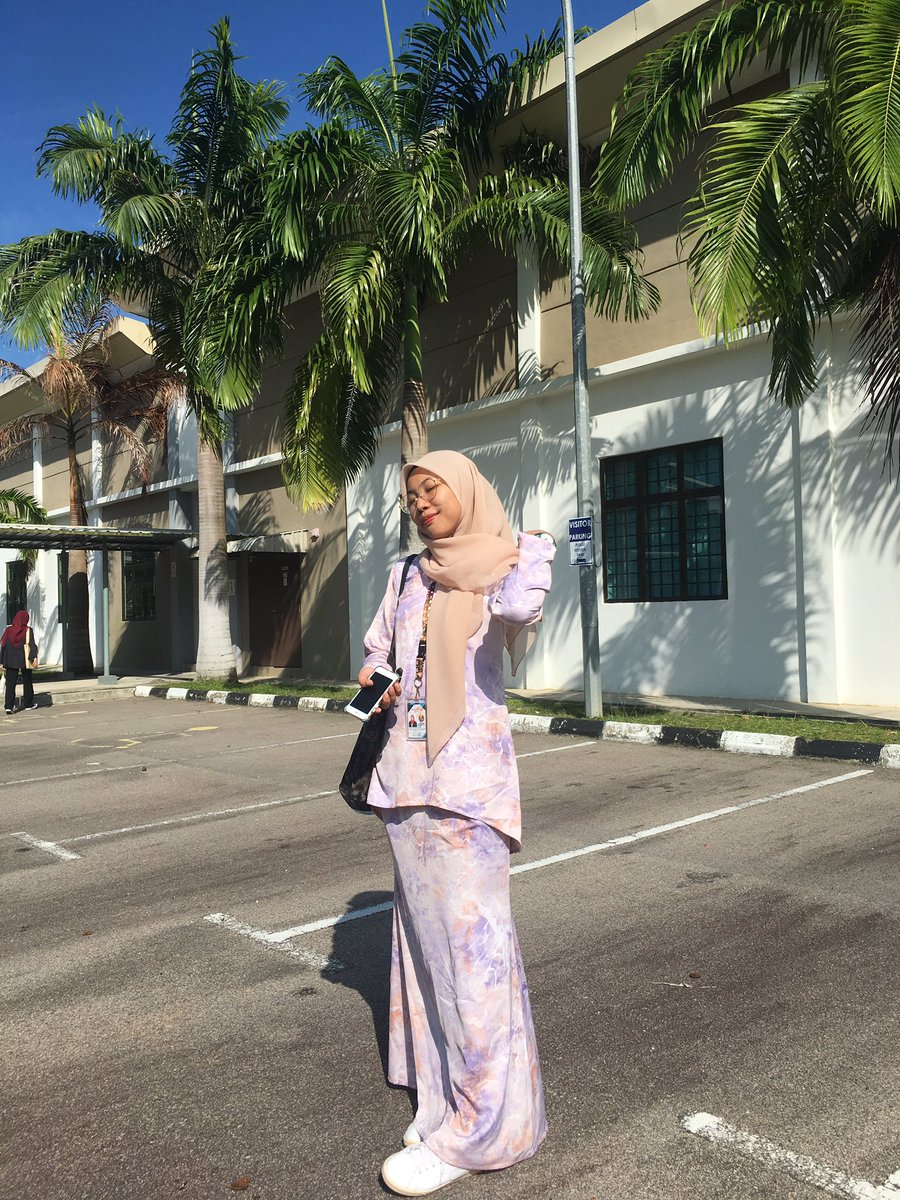 gksdmefl's tweet photo. Dah kenapaaaa kaki gituuuuu 😩
#mondayclass! https://t.co/09qKj5N7uk