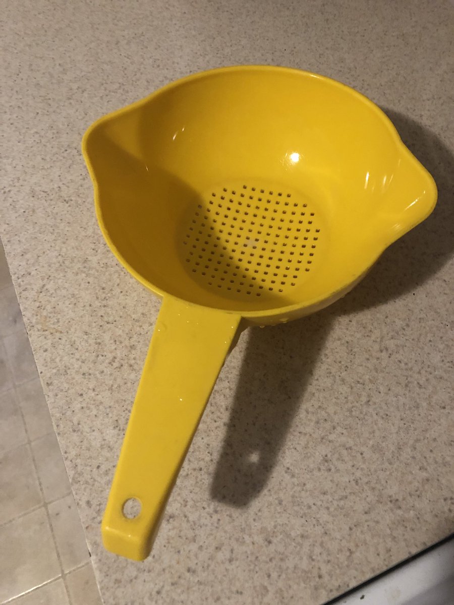 kristencusato's tweet image. Who else has one of these?!? My Mom’s trusty yellow #tupperware strainer!!! #oldschool #stillworks 💜 @tupperware
