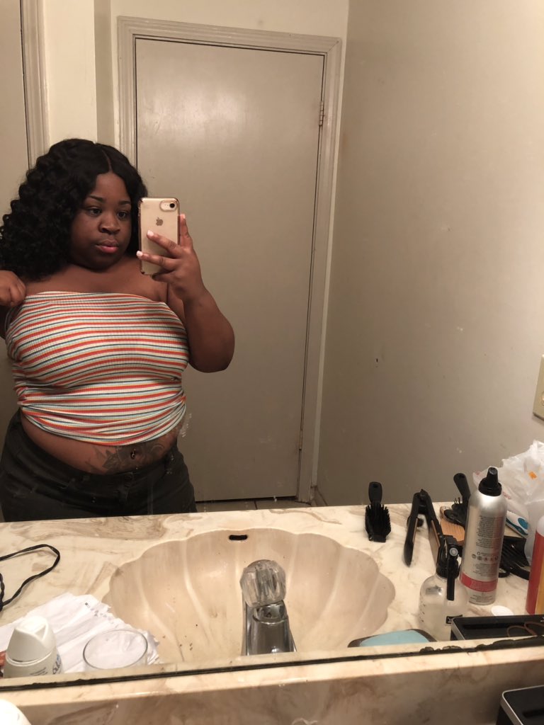 KandyKreations_'s tweet photo. #WhosWhoAtUAPB
Muffinn 🧡

Monroe, La 🐊

Senior 😜 #UAPB20 

HAIRSTYLIST .. one of the best(check page for work) ! 💇🏽‍♀️

Elementary Education Major 👩🏽‍🏫

M4 Band Trombonist ΒΦΒ 🔴⚫️⚪️

Tau Beta Sigma💛💙🐢

Turtle 🐢 AYAT? YBYSAIA

always smiling, goofy, always sober, and LOUD .. 😘 https://t.co/JyTDba973A
