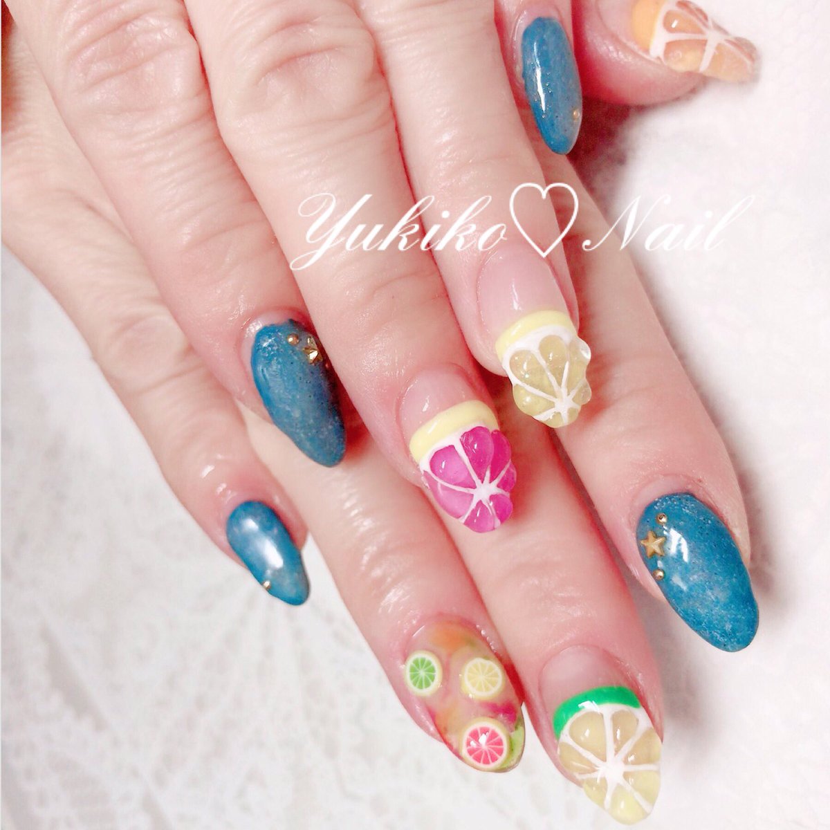 つかもと えんどう ゆきこ 要町ユキコネイル Na Twitteru 自分の爪の傷んだ部分を果肉ネイルに レモン ライム ピンクグレープフルーツ ゆず 入れてみました ユキコネイル 果肉ネイル フルーツネイル