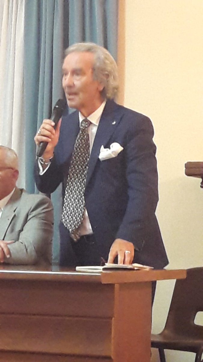 Addio maestro Fratianni rip @TgrMolise <a href="/campobassolive/">CBlive</a> <a href="/sscampobasso/">S.S. Campobasso Calcio</a> <a href="/CucchiRiccardo/">riccardo cucchi</a>