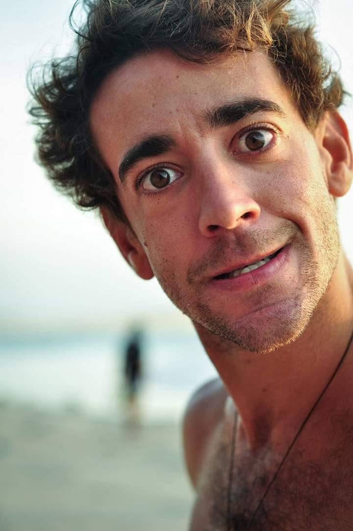 MayGillyMulder's tweet image. Hoy lamentablemente me tocó de muy cerca. Tanto que me rompe. Este hijo de puta violó a un nene de 4 años. Y necesito que lo VIRALICEN. Se llama Juan ROSSO y está prófugo. QUE SE HAGA JUSTICIA.