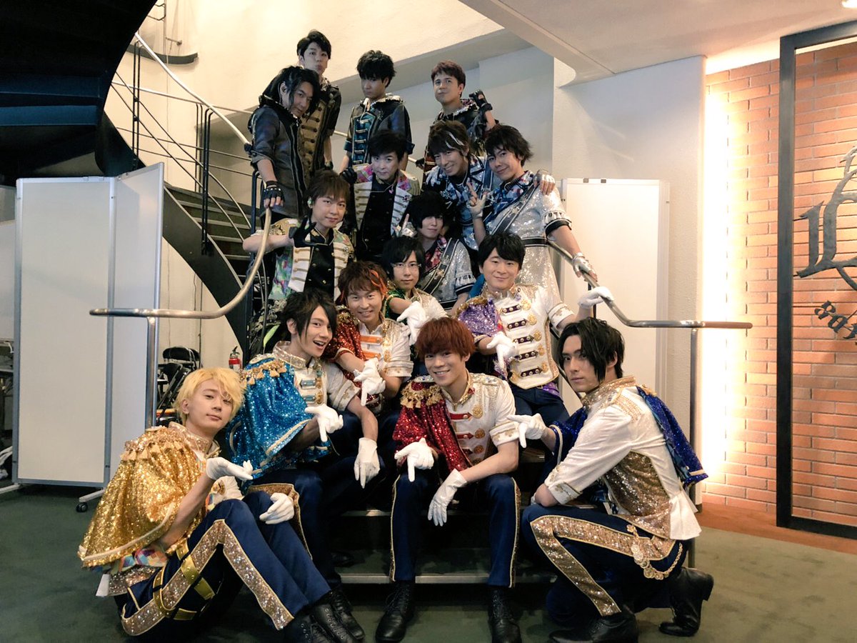 にじめん編集部 在 Twitter 上 この日のこと 絶対一生忘れない アイナナ 2nd Live Reunion 総勢16名の豪華声優 陣によるライブイベント写真 ツイートまとめ ユニットの枠を超えた仲良しショットも T Co Ovagq9snoj T Co 6bgy79xsoa Twitter