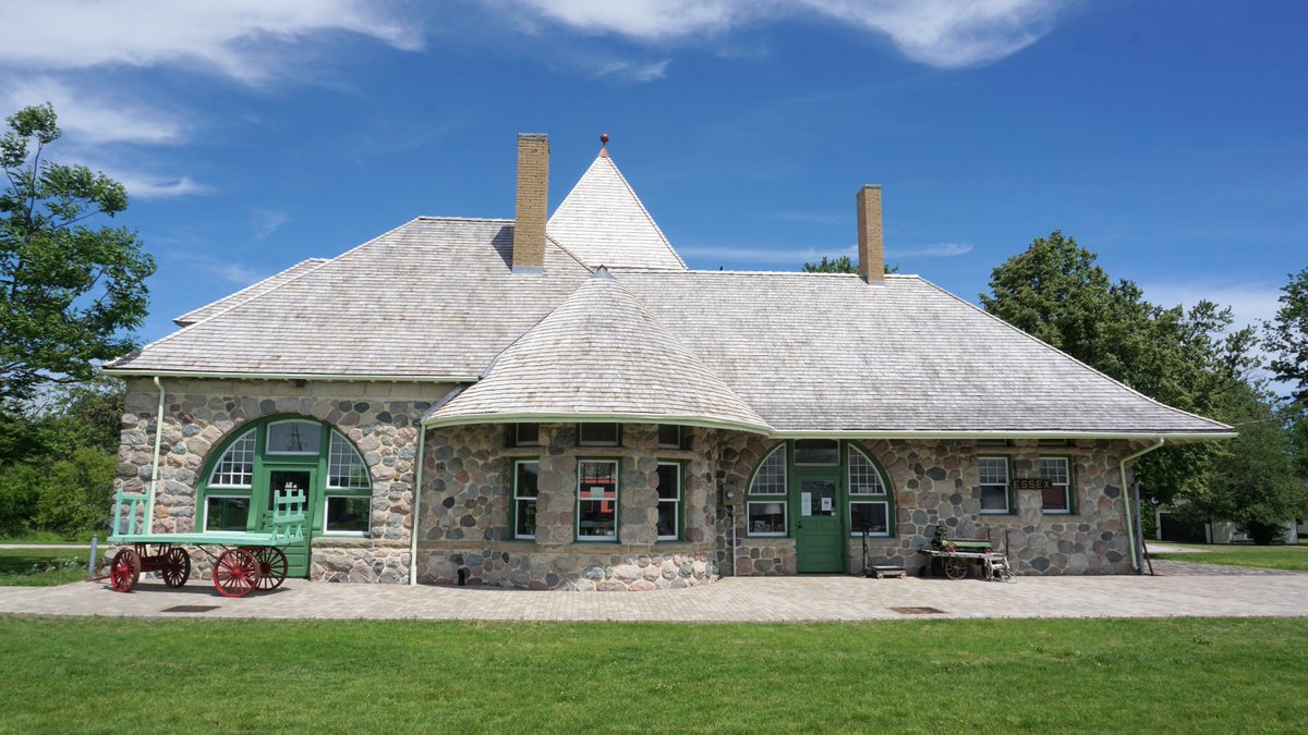 Gay cottage stories