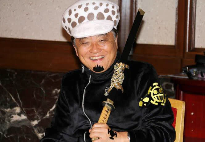 きちんと年代に合わせてる？人気キャラのコスプレをする名古屋市長www