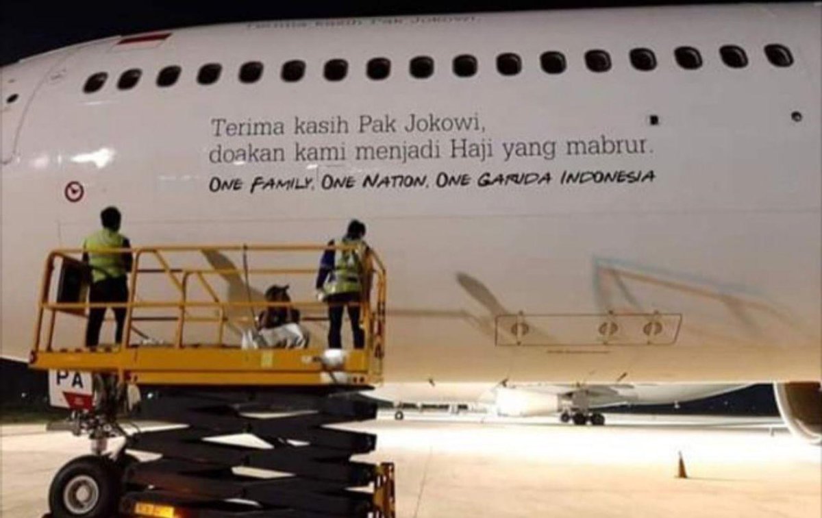 OrangSumbaNTT's tweet photo. Duit haji punya siapa, terimakasih nya ke siapa? 🤣🤣🤣
#85JutaRakyatTolakJokowi https://t.co/h9ciiBzHte