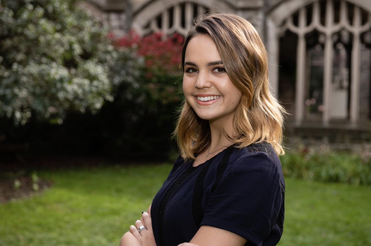 13+ Will Bailee Madison Be On Good Witch PNG