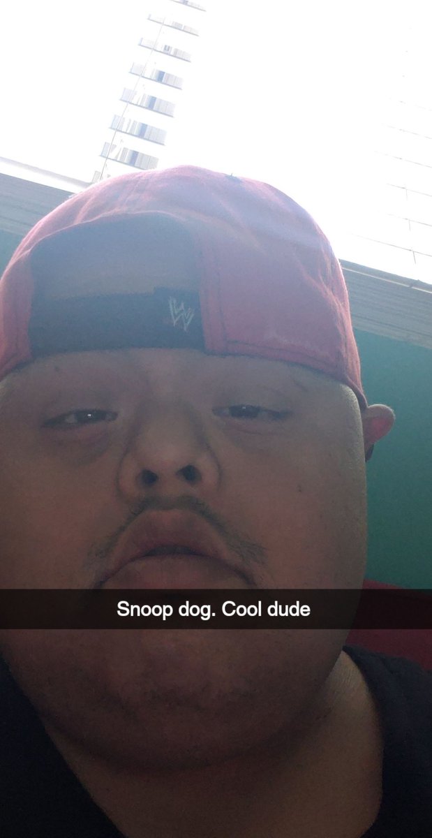 GameboyMix's tweet image. Look. Garte.    Smart guy. Looking like gansta. Like Emniem.  I'm a person  Nice guy.