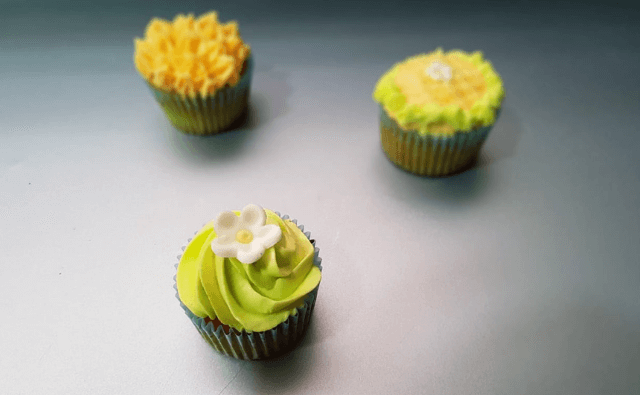 dinerstalk's tweet photo. The best cupcakes you will ever taste - SugarcupCakes. Grab some today!

https://t.co/tliJpAZvBB

#DinersTalk #FoodPorn #NomNom #Cupcakes #FoodLover #foodie #snack #goodfood #baking #dessert https://t.co/DCKz6TUq6M