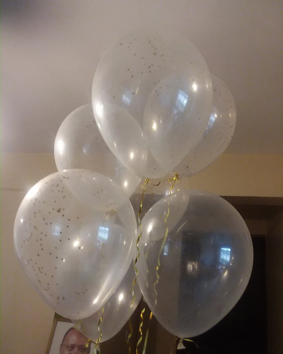 HeliumBalloonCo's tweet photo. May your mind be focused and clear as this helium and confetti filled balloons. Happy New week!
Dm or contact us on 0791084712/0737864718 for any inquiries.
balloons #helium #heliumballoonseller #birthday #foilballoons #party #partydecorations #partyitems #fun #mondaymotivation https://t.co/imlsFuwsGy