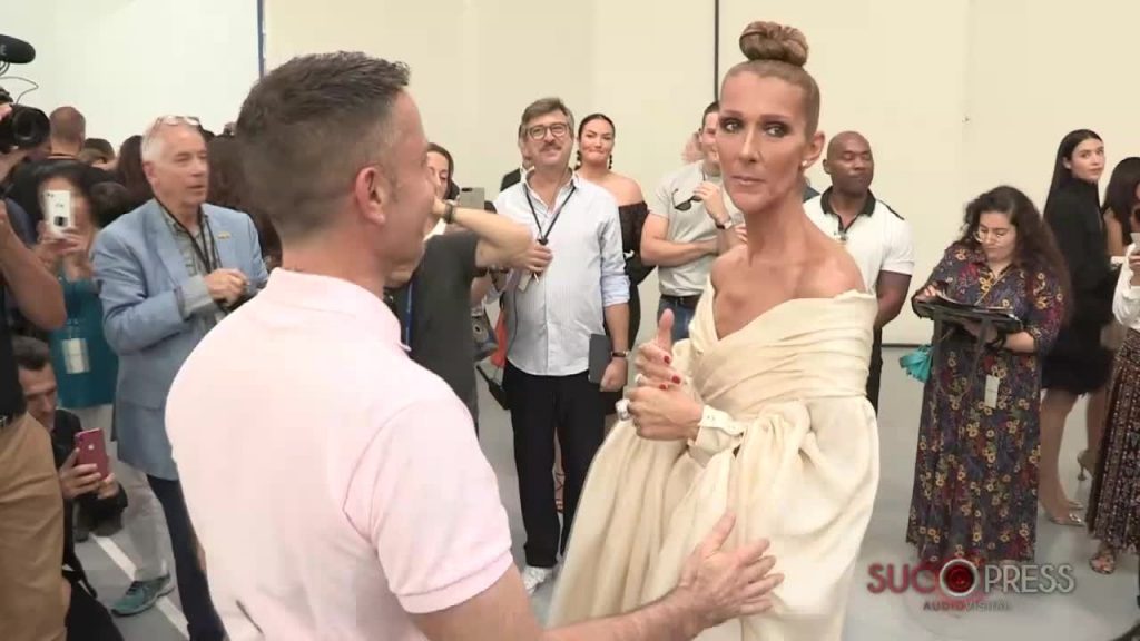 CelebMas's tweet photo. #Celebmás_España #Moda: La Segunda Juventud de Celine Dion - https://t.co/E30FpqA62L https://t.co/l86BxZc3mj