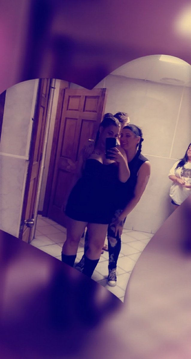 ArisssaKay's tweet photo. Anything that might hurt me would just make me stronger in the end....🖤 https://t.co/9rh2eI5A2l