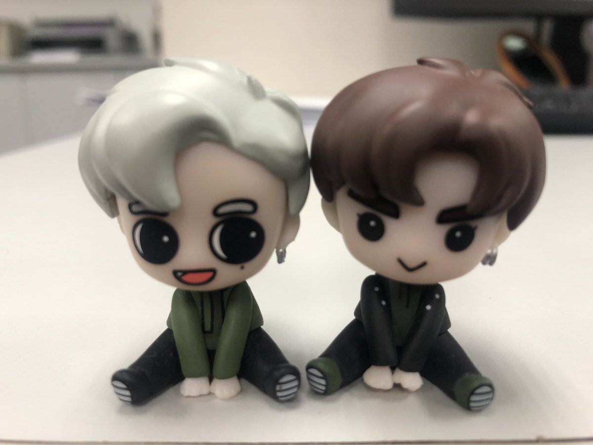 bambam_yani's tweet photo. : พี่จ๋าทำไมนั่งห่างผมจัง
: ก็หนูเคยบอกว่าหนูขี้ร้อน พี่เลยม่ะกล้าเบียด
: ผมกะพูดไปงั้นแหละ🤭
: จิงหร๋อ งั้นพี่เขยิบไปนั่งใกล้ๆ นะ😉
: ไม่รู้ไม่ชี้....☺️☺️☺️
/น้องกะเขินนะพี่จะชิดก็ชิดเลย....น่ารัก🥰
#MarkBam #MTBB #MTBBSTORY https://t.co/S1epPCreP8