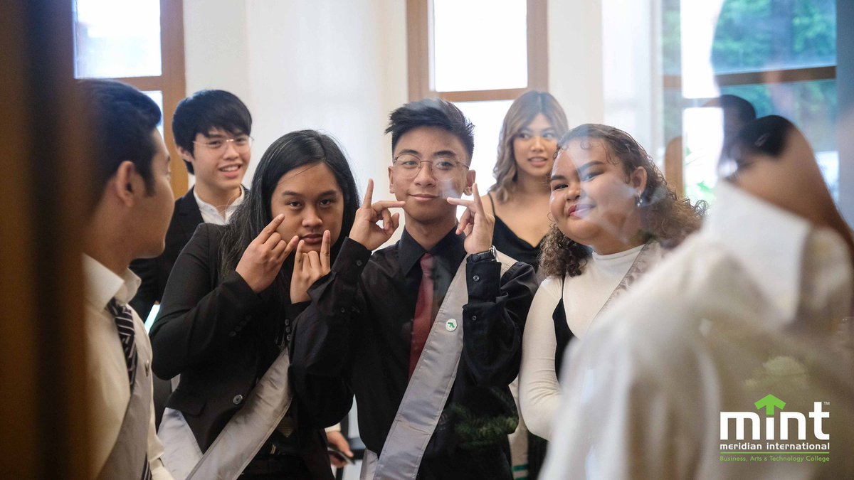 mintschool's tweet photo. Today, let's rewind to #MINThigh's moments during #FreshlyMINTed2019! Check it out on Facebook! π
π·: https://t.co/i4JuY6YKJ1 https://t.co/CAoxIUzMwf