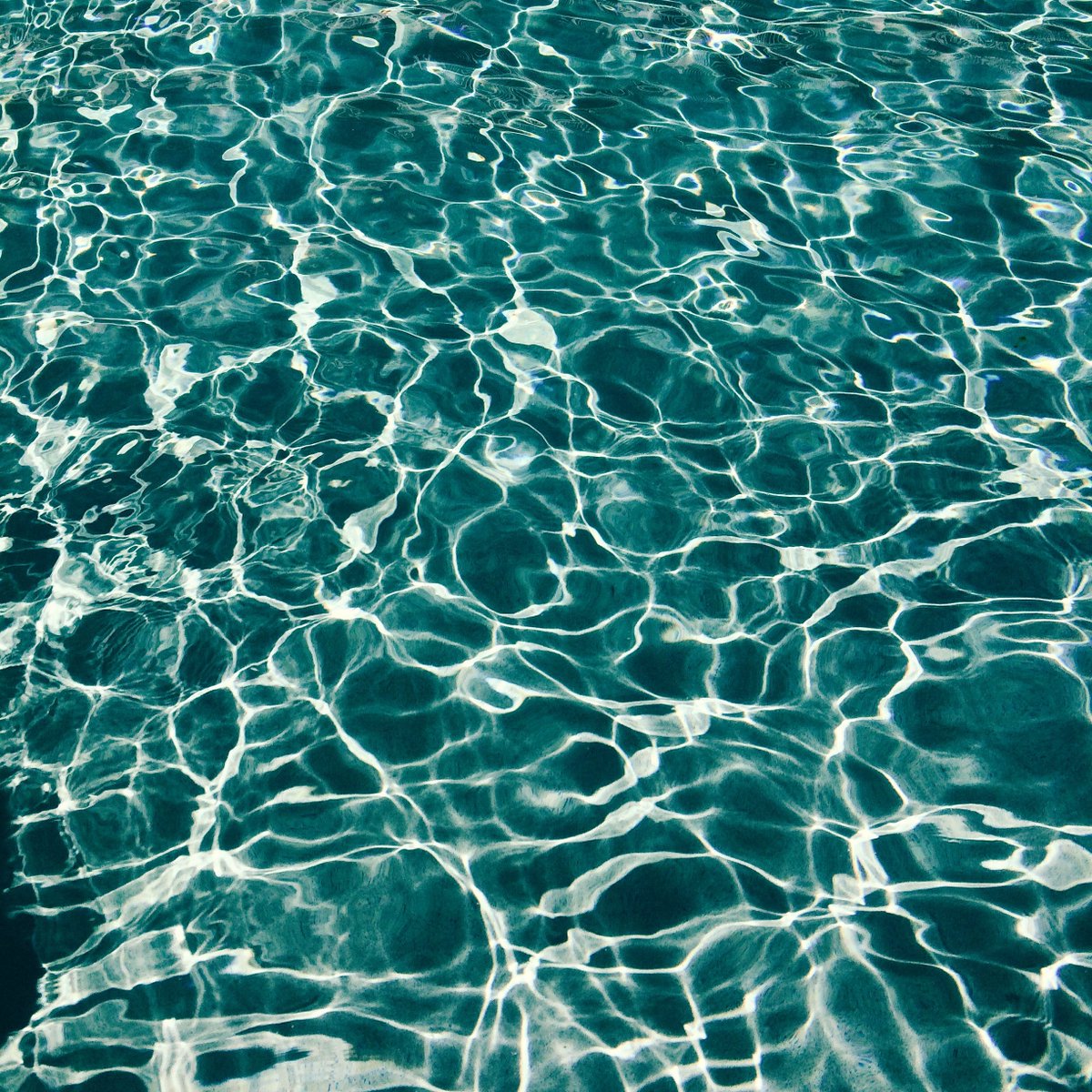 Après une grosse année chargée en projets, nous profitons de juillet/août pour faire une pause et vous retrouver à la rentrée ⛱☀
Merci pour votre soutien 🙏🏼
On se revoit à la rentrée et d’ici là n’abusez pas trop des mojitos et des coups de soleil 😉
La team Blog du MMI