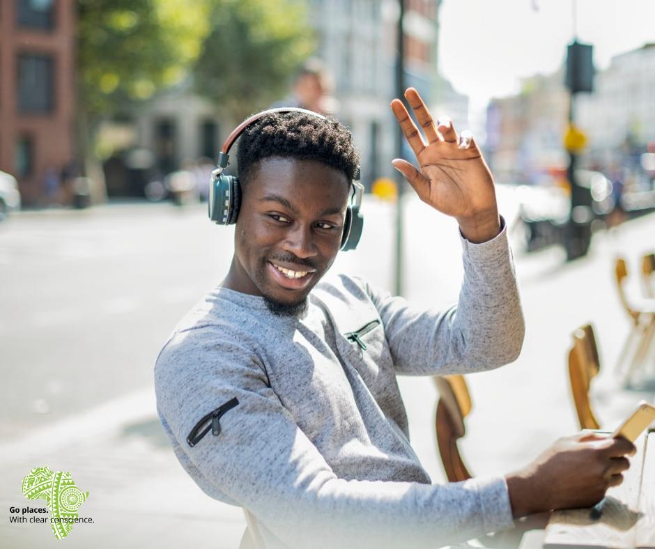 The smile your MCM makes when he sees his Nopia Ride, the affordable way to go places with clear conscience approaching &amp; to help reduce his personal carbon footprint. Happy new week!
#BeatAirPollution #electricvehicles #CircularEconomy  #climatechange  #GoGreen #MondayMotivation
