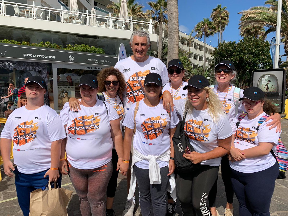 El equipo del Centro Ocupacional de Gran Tarajal #Fuerteventura paricipó este fin de  semana en el encuentro ‘Baloncesto con corazón’, celebrado en Tenerife <a href="/lolagarciamar1/">Lola García Martínez</a> @adargomahr facebook.com/CabildodeFuert…