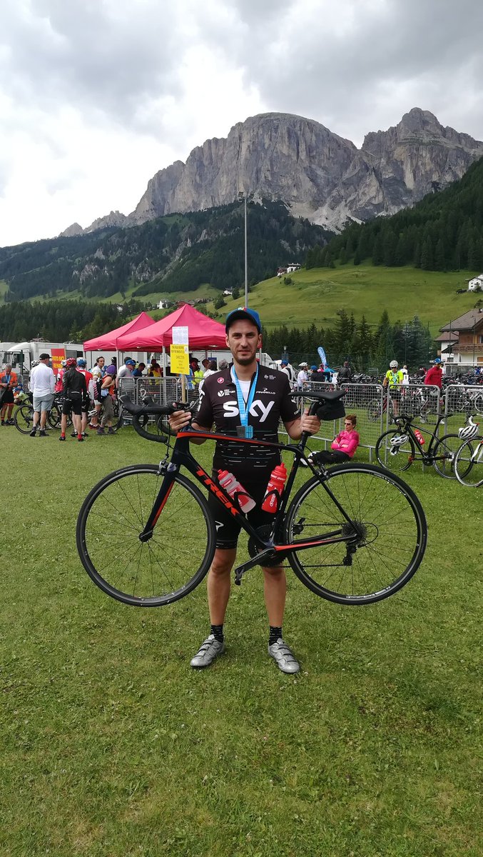 simonesalvador's tweet photo. Maratona delle Dolomiti 2019: portata a casa. Evento spettacolare, organizzato in modo impeccabile. I luoghi, beh, i luoghi sono indescrivibili.
@mdolomites #mdd33 https://t.co/uRGXbFFFeb