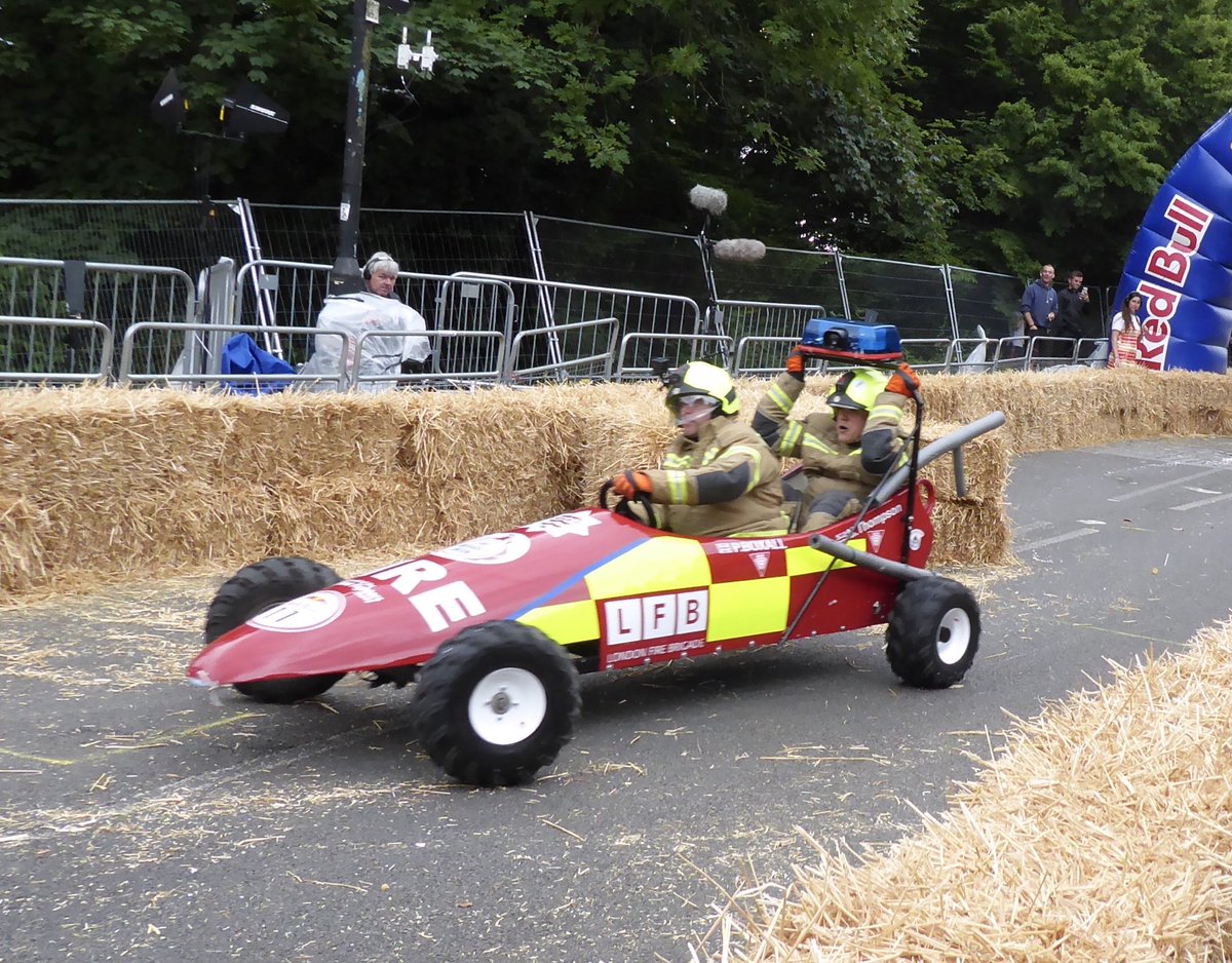 JamesDavis's tweet photo. #RedBullSoapboxRace https://t.co/UgGJqo6dqs