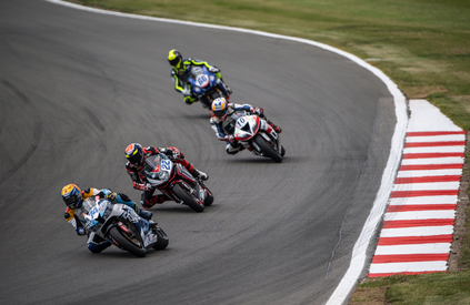 RacedaysHonda's tweet photo. Race Report:

Double Donington Points Finish For MPM WILSport Racedays

Press release link: https://t.co/pkGcFomUhL

#GBRWorldSBK #WorldSBK #HannesSoomer #JaimievanSikkelerus #MPMoil #WILSport #Racedays https://t.co/LuhiQlMTn4