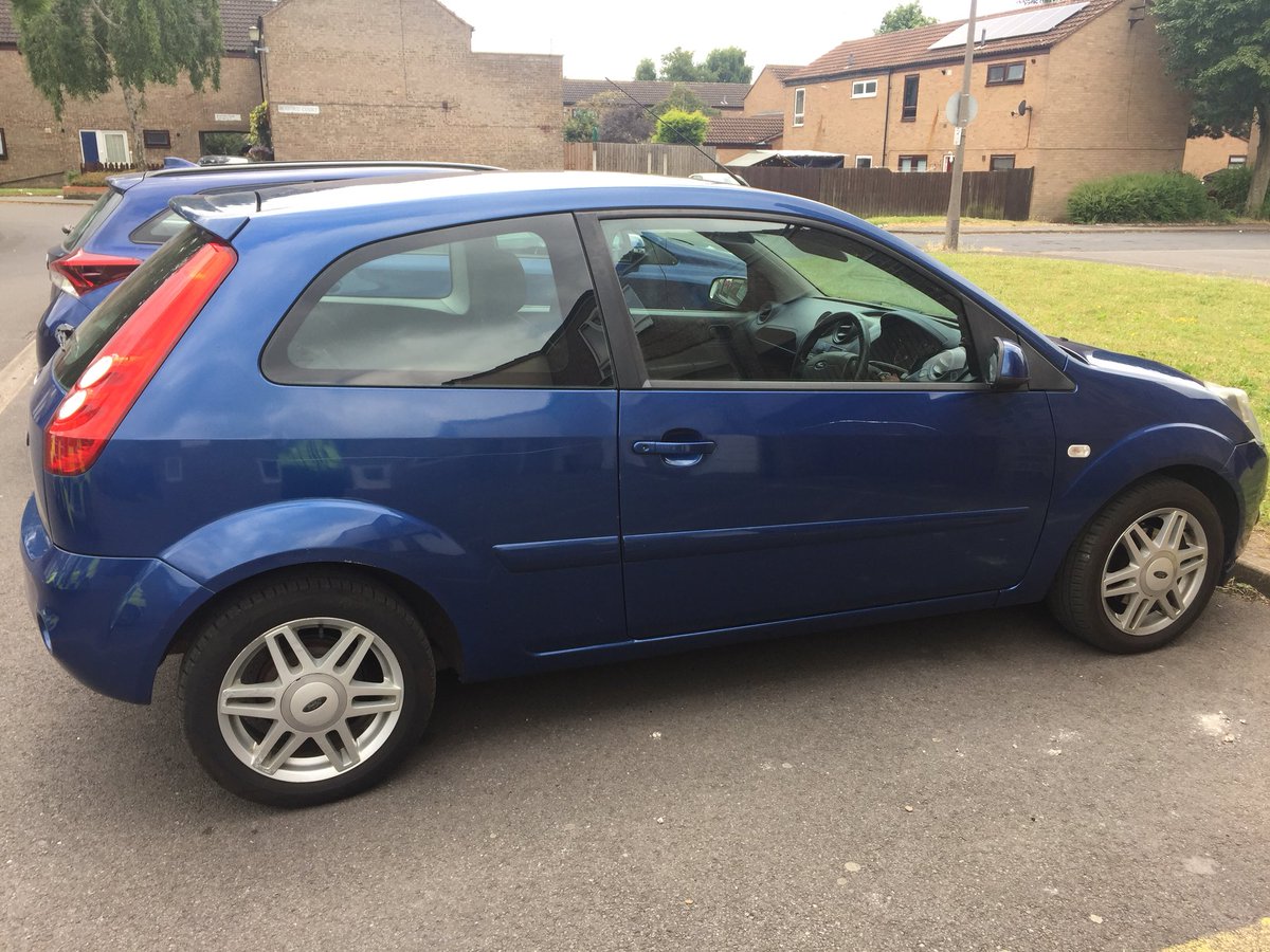 Humberbeat_NL's tweet photo. Vehicle seen being driven around the Westcliff estate and seized under section 165 for no insurance. Driver will be dealt with in due course #nowheretohide#anothervehicleofftheroad https://t.co/X6ZDzDoWdF