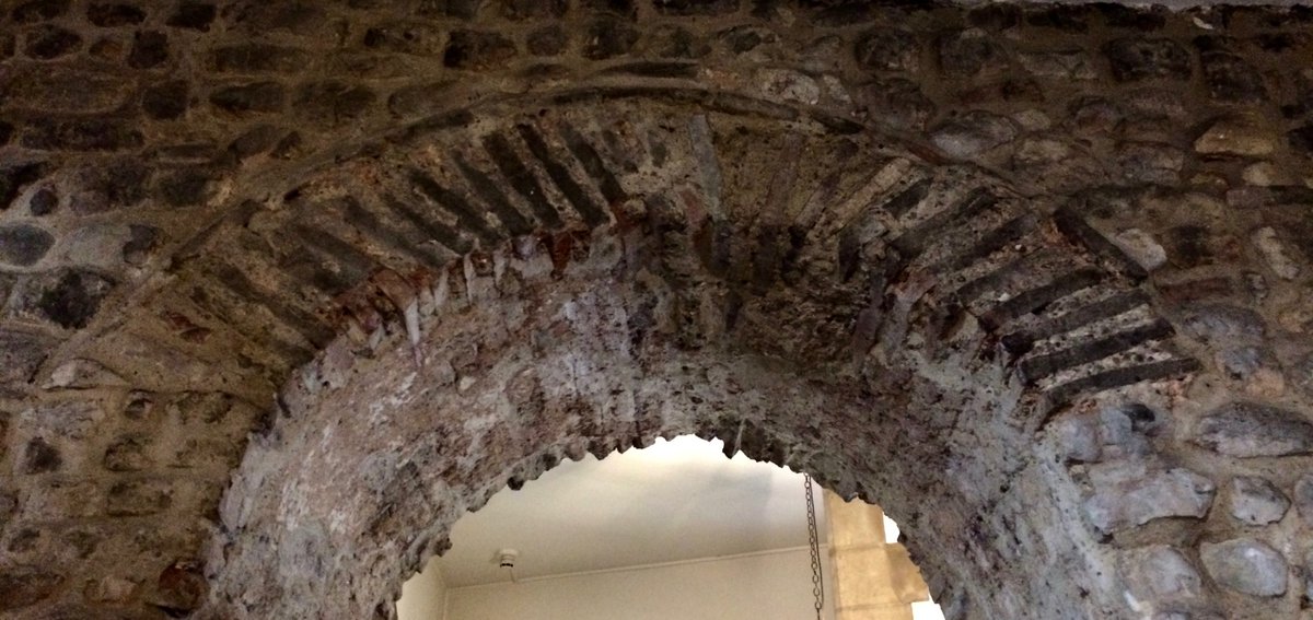 Re-Use. The period between 300 and 900 was far from uniform but it was not “dark”. The past was sometimes transformed and re-used: like in this 7th C. arch in All Hallows Church in London made partly from Roman tiles - but an age of its own was created. 10 and fin/