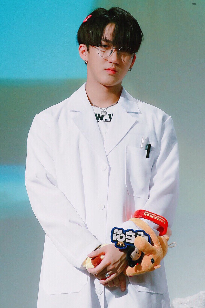 bee_changbin's tweet photo. I need my doctor!!
ASAP!
#STRAYKIDS #SEOCHANGBIN #CHANGBIN #BANGCHAN #BANGLEADER #CHAN #STRAYKIDSLEADER #3RACHA @Stray_Kids https://t.co/SXILVZueCE