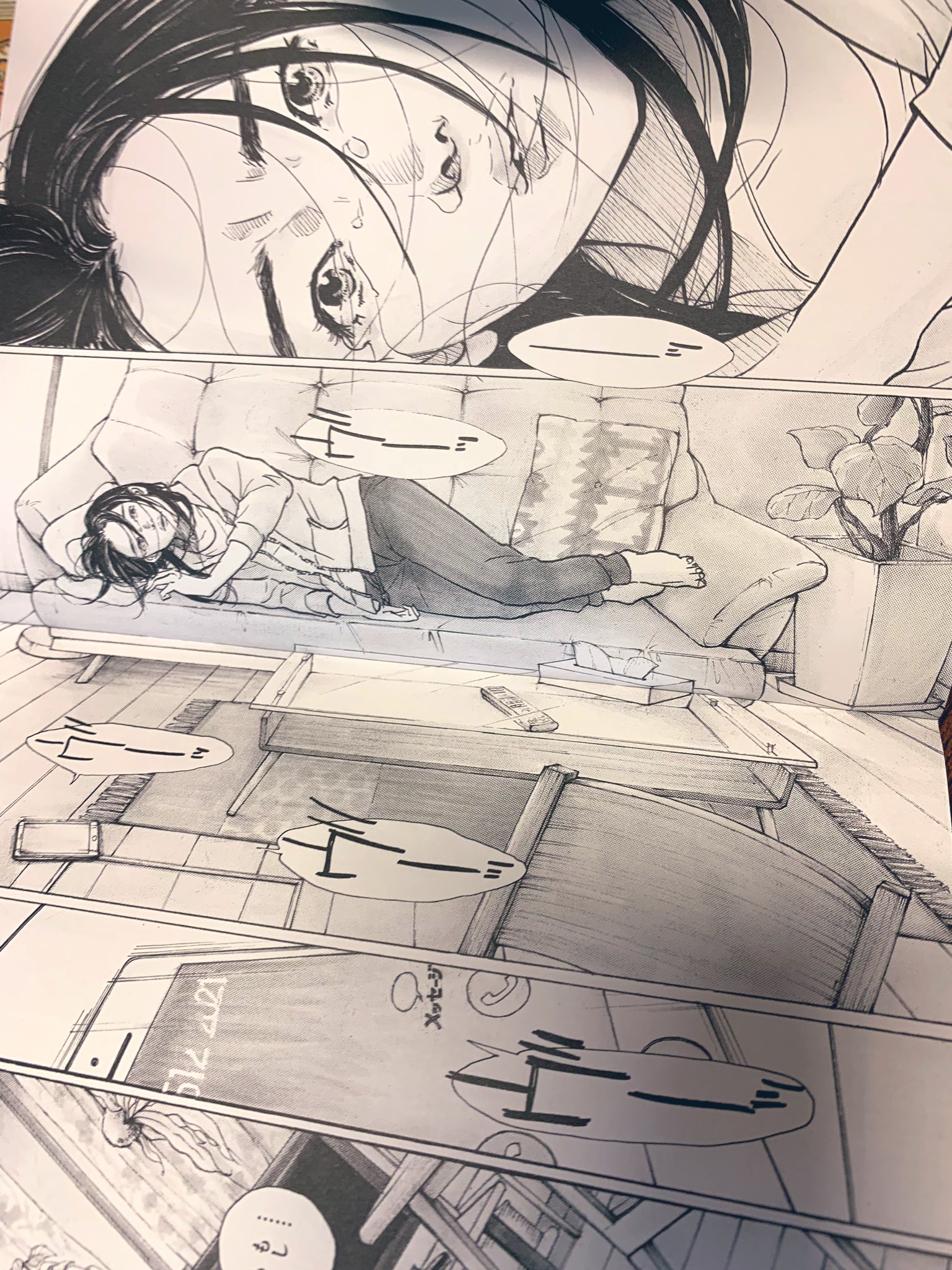 鳥飼茜 スピリッツの連載 サターンリターン 今までで一番描くのしんどい漫画であり同時に描いてて一番スリルを感じる漫画です 沢山の人に読んでもらえたら浮かばれます 是非よろしくお願いします 一巻発売中です