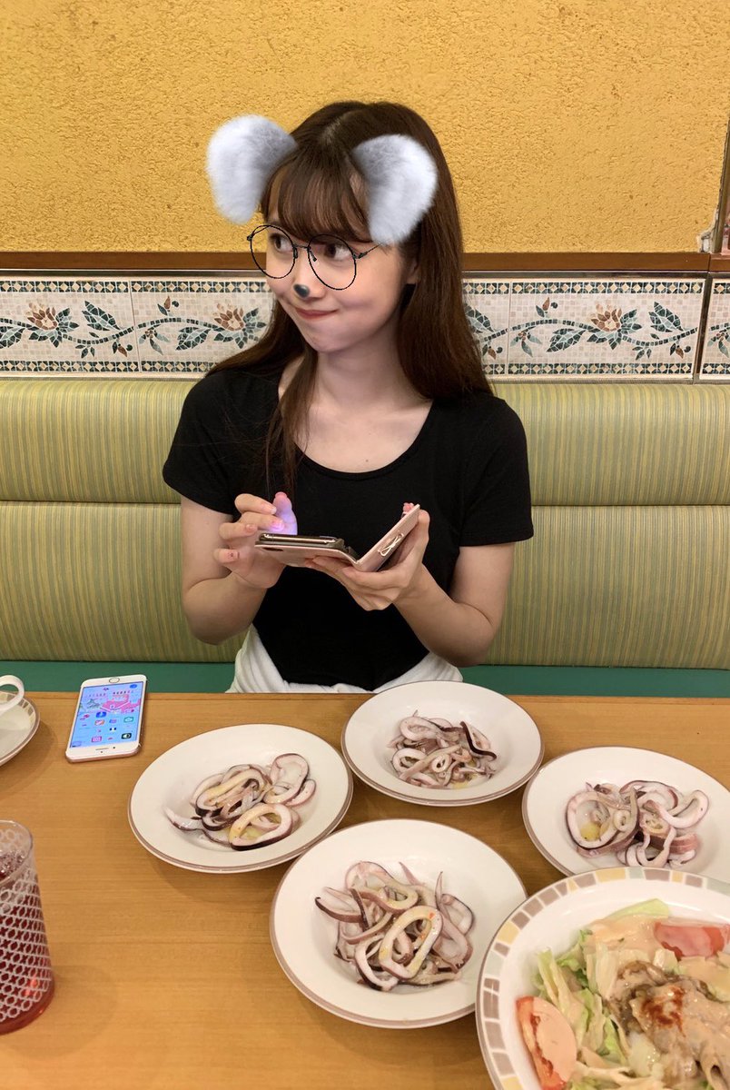 綾城花菜 15 17 21 27上野マルイ Ar Twitter 高級レストランでマイカのパプリカソースの送別会 サイゼリヤ 真イカの パプリカソース