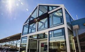 SDTech_Groupe's tweet image. Solar window pioneer forging new market bit.ly/32i1xGX #innovation #nanoparticle #microparticle #solarglass #research #photovoltaic #energy #technology #ClearVue