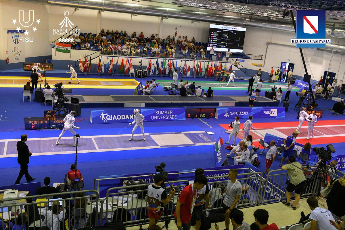 FFCEB's tweet image. Plus
Ce samedi, nos fleurettistes tiraient aux Universiades @Napoli2019_ita. Voici les résultats complets, avec une 14e place pour Stef De Greef! Et avec une petite photo pour s'imprégner de l'ambiance. bit.do/eYQZS Rendez-vous mardi pour l'épreuve par équipe.