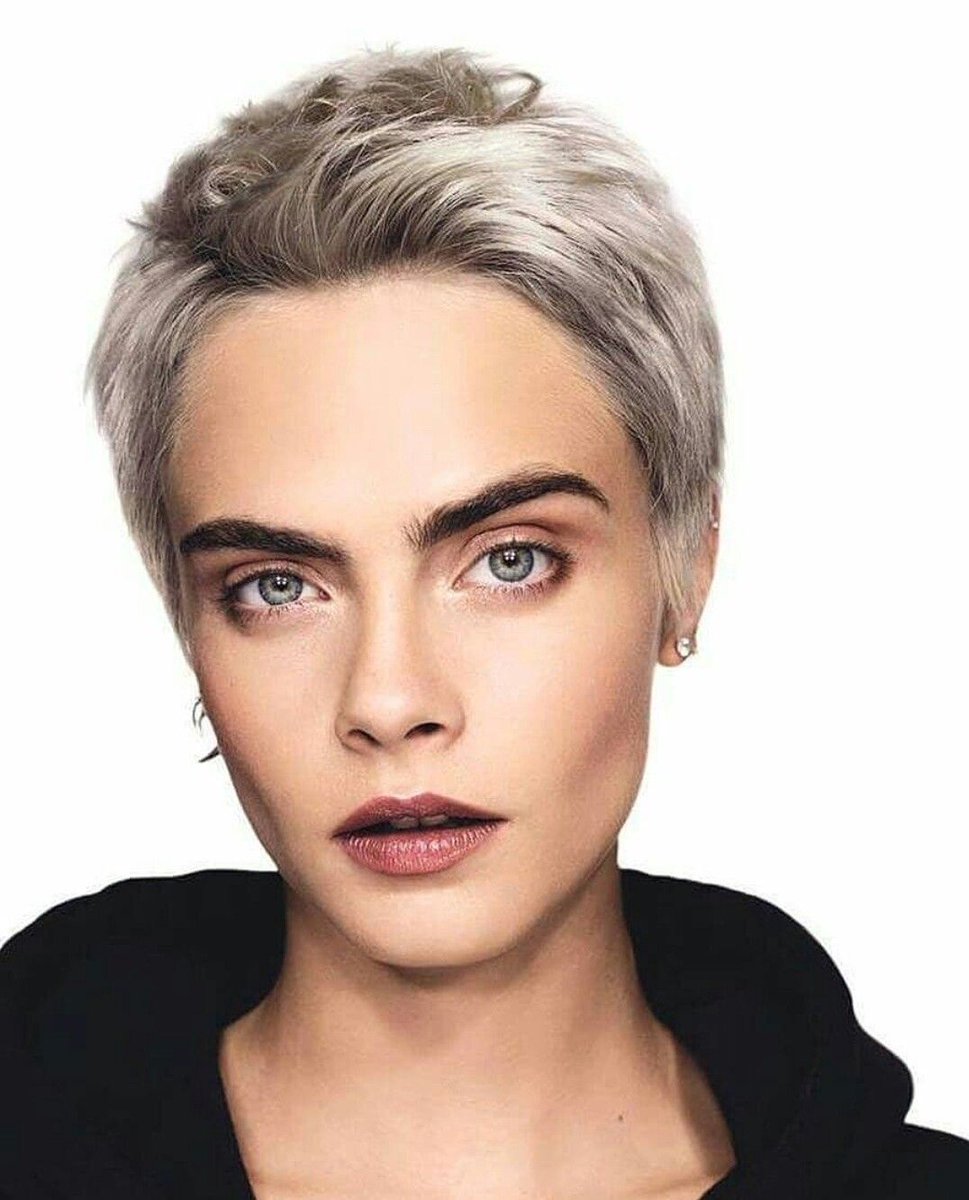 ctiinaa's tweet photo. Är det bara jag eller https://t.co/IQLmRFBYEr