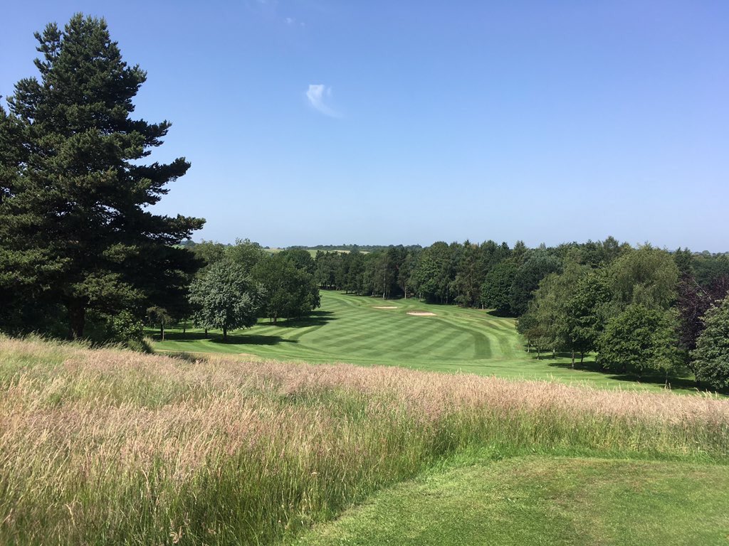 HeadlandAmenity's tweet photo. Stourbridge Golf Club, 2019 pro-am, repair from last year has surprised many. #QuickStart applied to rough, #elevateFe #xtend #tricureAD #solubleiron #multigreen #clipless applied to fairways &amp; tees.
Members asked would it come back answer is YES @stevenH59803014 https://t.co/iksJMbcsNN
