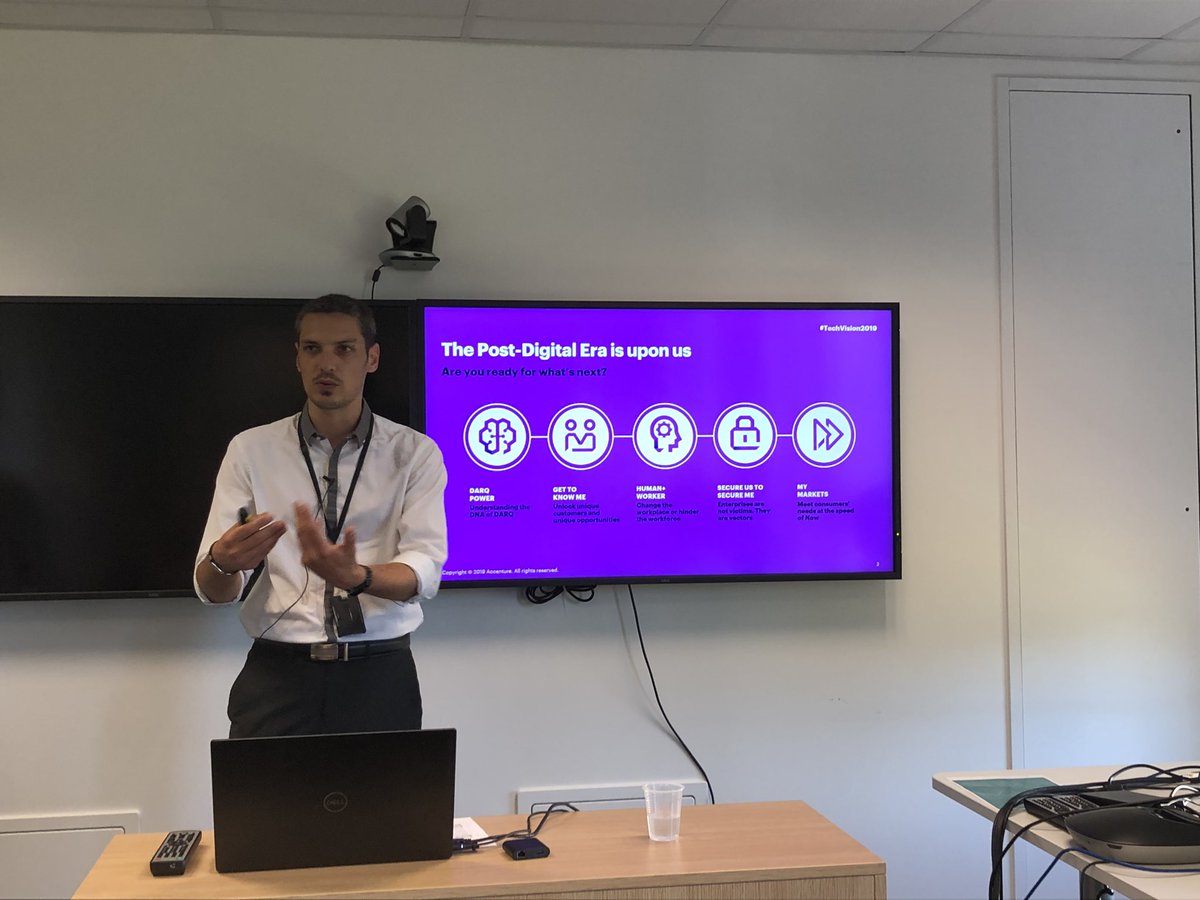 MorganFoure's tweet image. Et c’est parti pour l’#innovationWeek ! #accentureNantes #accenturetechnology