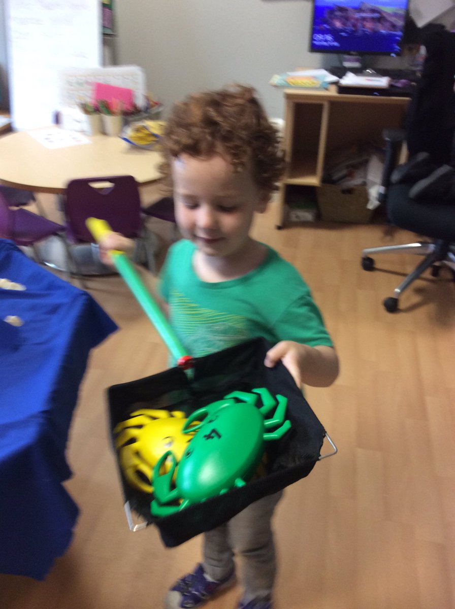 Mrs Hanson tweet media