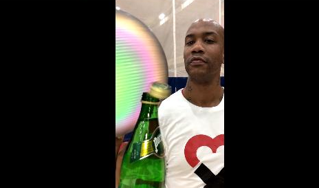 【影片】史上最強開瓶蓋挑戰?400斤的歐尼爾一腳下去,工作人員瞬間倒地!-黑特籃球-NBA新聞影音圖片分享社區