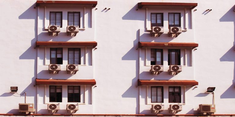 B2BIndustry's tweet image. I #condizionatori, complici caldo sempre più intenso, raggiungeranno quota 5,6 miliardi nel mondo entro il 2050 #ColdCrunch #EnergiaRinnovabile #EfficienzaEnergetica
powerandmotionworld.it/2019/07/08/con…